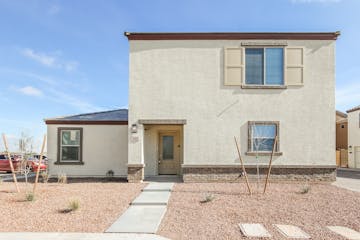 3915 S 82nd Dr Phoenix, AZ 85043